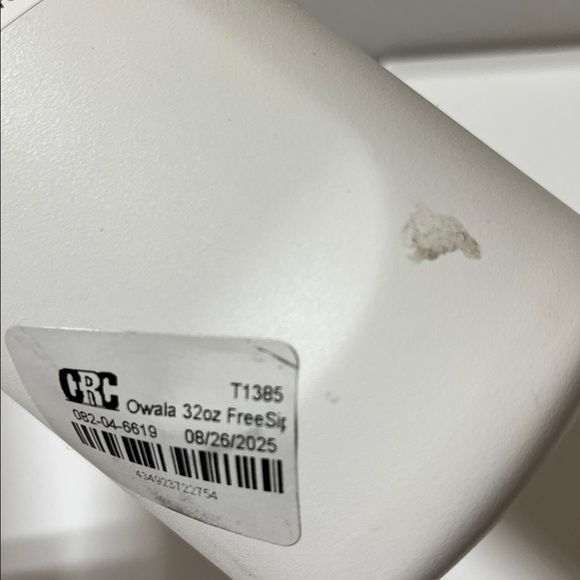 New! Owala 24 oz FreeSip Spout Insulated Water Bottle - Picture 3 of 5